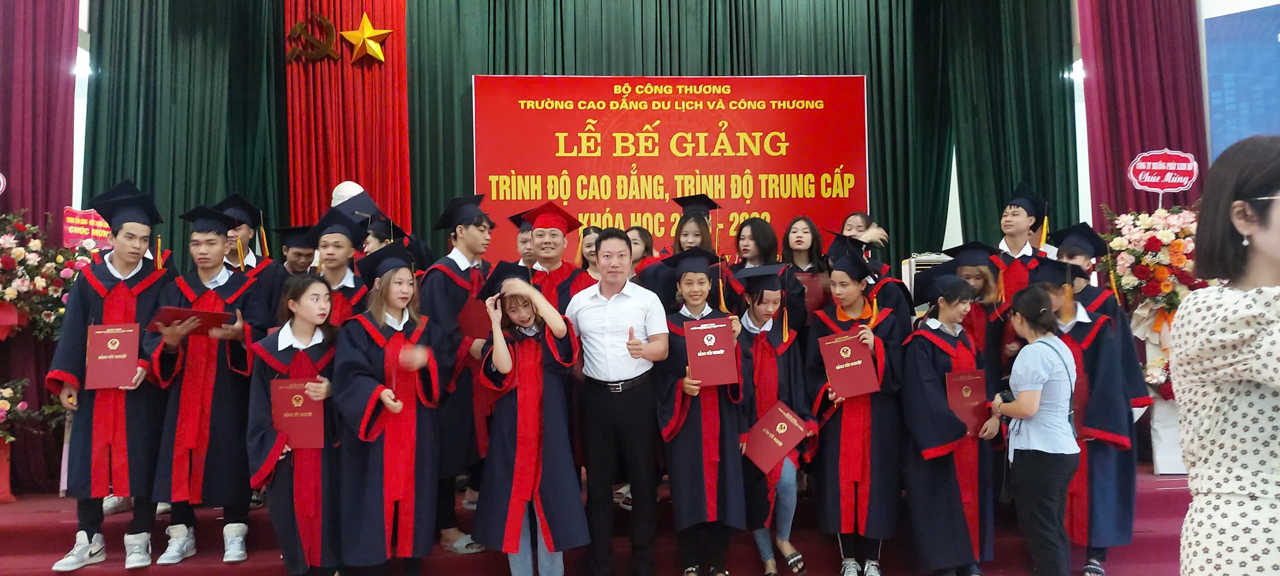 z6709898835953 9c04a2149275dec12a6091ad47583ae2